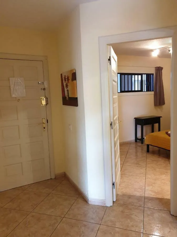 Apartment On Avenida De Amsterdam 3 Los Cristianos  0*, Los Cristianos (Tenerife) Spain